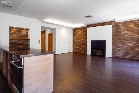 Pronájem bytu 3+kk • 104 m² bez realitkyBubeníkova, Pardubice - Pardubice, Pardubický kraj - Фото 3