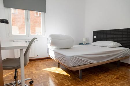 Calle de Alonso Núñez, Madrid, Community of Madrid 28039 - Photo 3