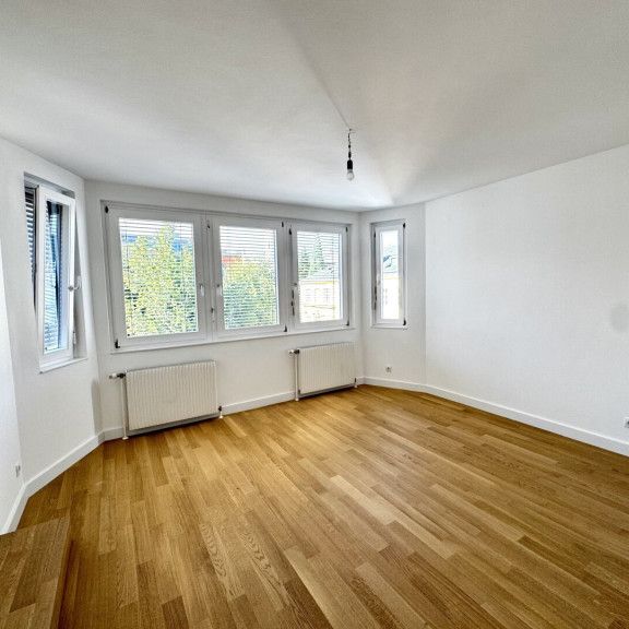 Sanierte 2 Zimmer - Innenstadtwohnung mit Loggia in Innenhoflage - Nähe Juridicum - Foto 1