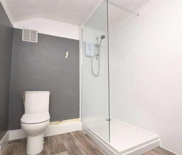 High Street, Winterbourne, Bristol, Gloucestershire, BS36 - Photo 3