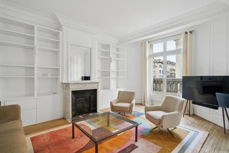 Appartement à louer à Paris 7Ème - Photo 2