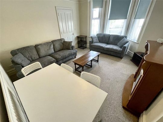 4 bedroom detached house to rent - Photo 1