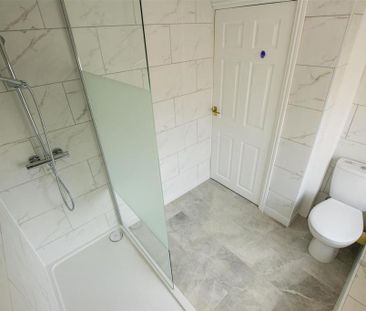 5 bedroom apartment to rent - Photo 2