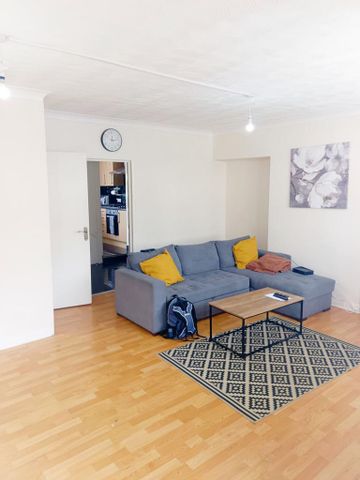 3 bedroom terraced house to rent - Photo 2