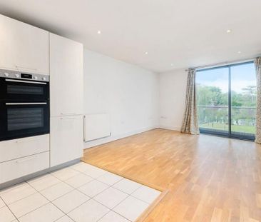 1 bedroom flat to rent - Photo 6