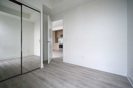 For Lease - 60 Central Park Roadway N/A Unit# 1813, Toronto, Ontario - Photo 4