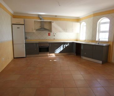 Faro, Lagos, Luz, Portugal, Lagos, Faro 8600-000 - Photo 4