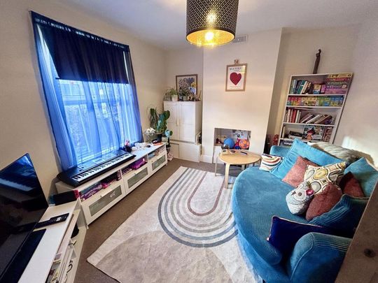 2 bedroom semi-detached house to rent - Photo 1