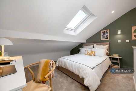 1 bedroom in a house share to rent - Photo 5