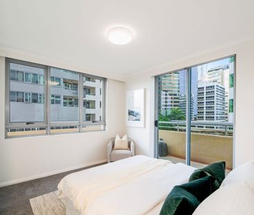 One bedroom apartment in the 'Leura' Complex - Photo 4