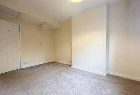 2 bedroom terraced house to rent - Photo 3