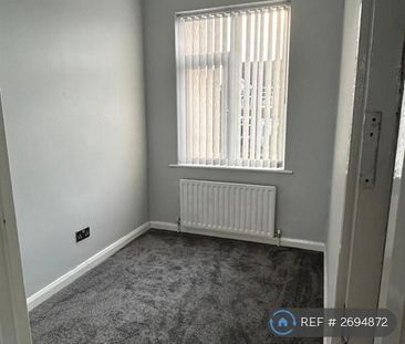 3 bedroom terraced house to rent - Photo 4