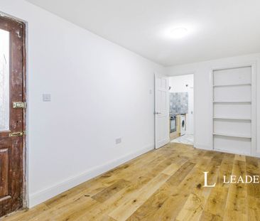 studio to rent Reynolds Road, New Malden, KT3 - Photo 3