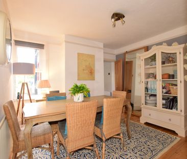 3 bedroom semi-detached house to rent - Photo 5