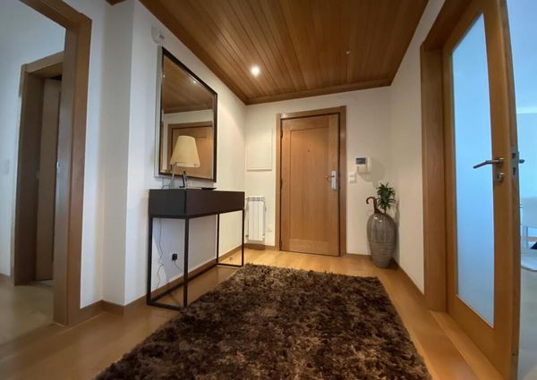4 Bedroom Apartment with parking, Telheiras, Lisboa