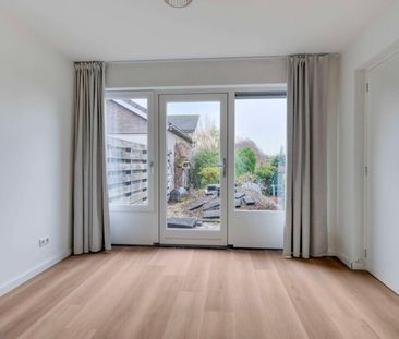 Dorpsstraat, Wilnis, Nederland - Foto 1