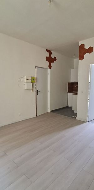 Location Appartement 1 pièce 22m² - Photo 1