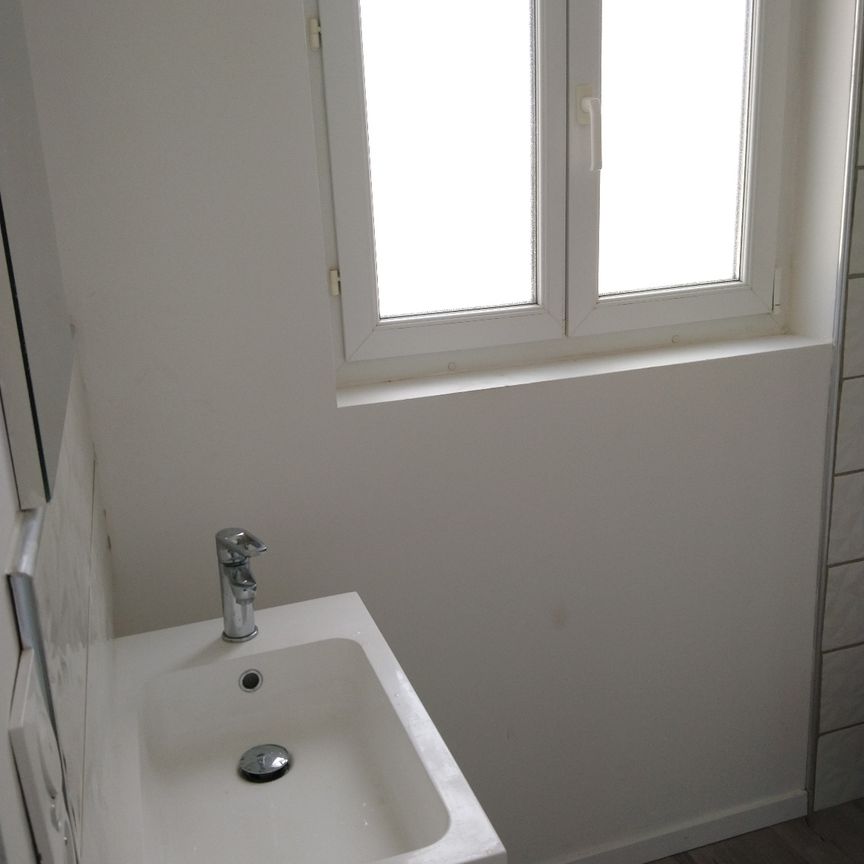 appartement CV 42 m² - Photo 1