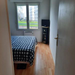 Location Appartement 3 pièces Meublé 50m² CORBEIL ESSONNES 91100 - Photo 2