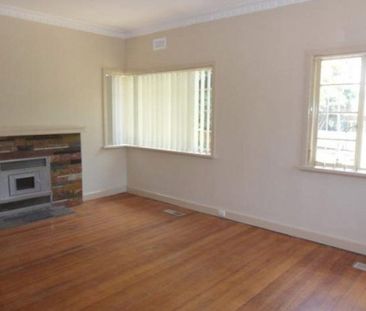 600 Waverley Road, Glen Waverley - Photo 2