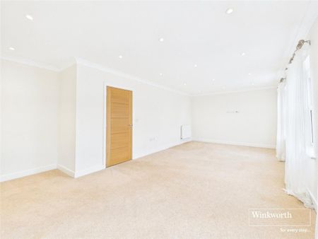 4 bedroom townhouse to rent - Photo 2