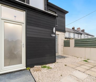 Havelock Terrace, Lutton - Photo 1