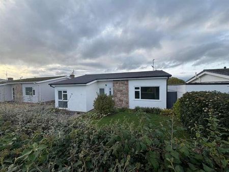 Rochester Way, Rhos On Sea, LL28 - Photo 4