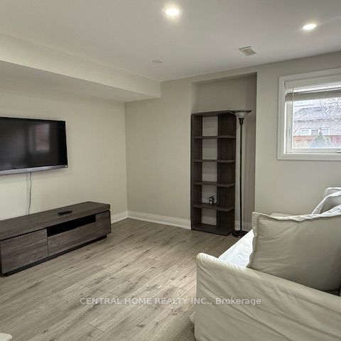 For Lease - 29 Aikenhead Avenue Unit# basement apt, Richmond Hill, Ontario - Photo 1