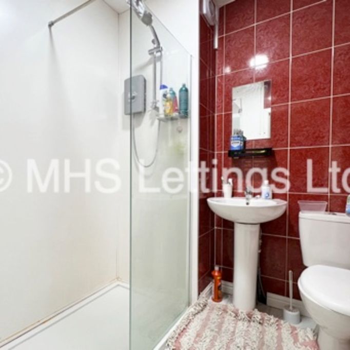 Flat 7, 175 Hyde Park Road, Leeds, LS6 1AH - Photo 1