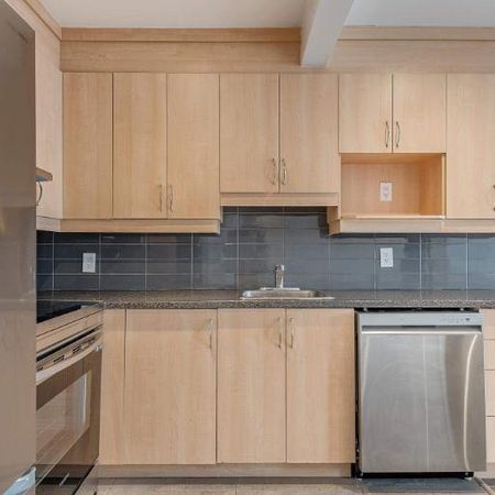 MAGNIFIQUE! CONDO VERDUN, 2 MIN DU METRO, ELECTROS INCLUS ! - Photo 3