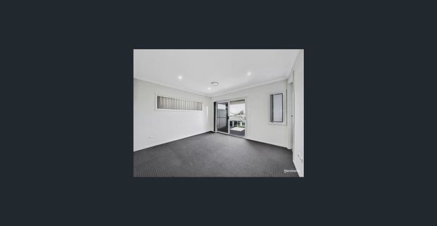 Spacious Family Home Perfect for Entertaining! - Photo 1