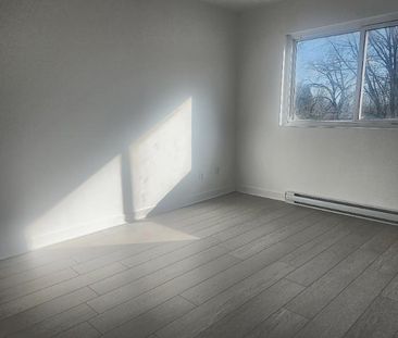 2 CH - 1 SDB - Longueuil - $1,400 /mo - Photo 1