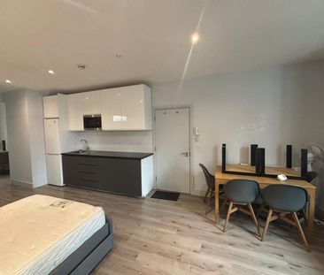 Studio Flat, Tunley Road, NW10 - Photo 3