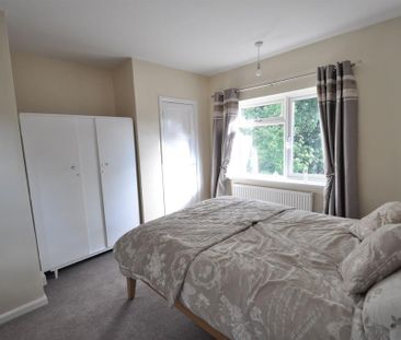 3 bedroom semi-detached house to rent - Photo 6