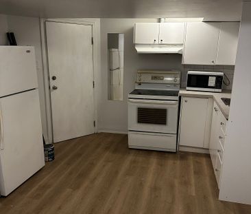 For Lease - 35 Almore Avenue Unit# Basement, Toronto, Ontario - Photo 1