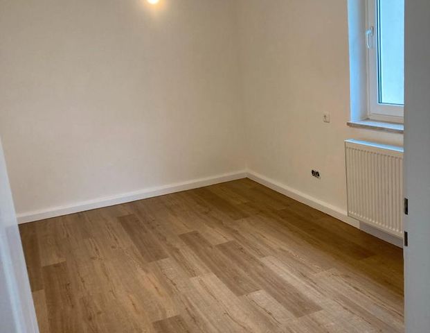 Renovierte 2 Zimmer Wohnung Ziegenhain Balkon Garten 53 qm - Foto 1
