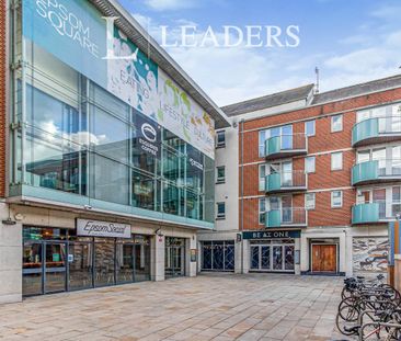 2 bedroom apartment to rent The Oaks Square, Epsom, KT19 - Photo 6