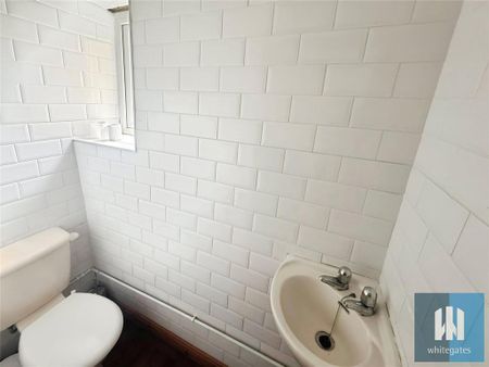 3 bedroom semi-detached house to rent - Photo 3