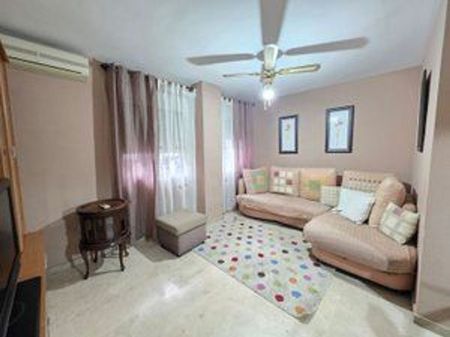 Alquiler de piso en Calle Lanzarote - Photo 3