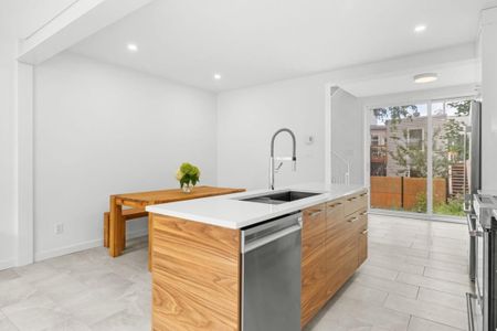 Maison à étages à louer - Québec (La Cité-Limoilou) (Saint-Sauveur) - Photo 4