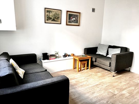 6 Bed Semi-Detached House, Paultow Road, BS3 - Photo 1