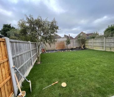 2 bedroom detached bungalow to rent - Photo 6