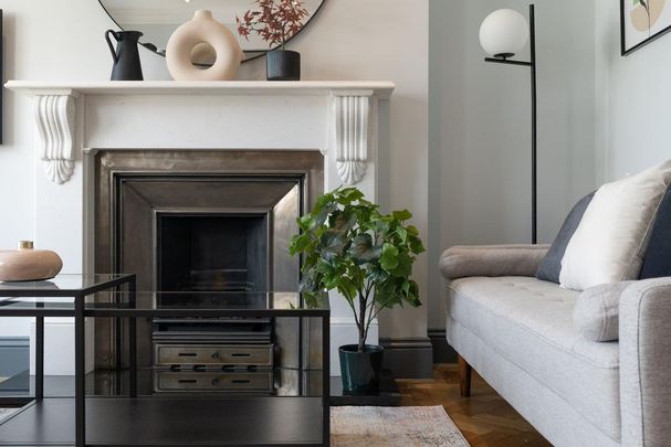 2 bedroom serviced apartment to rent - Photo 1