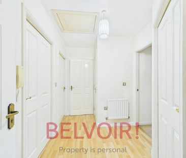 Flat to rent on - Photo 1