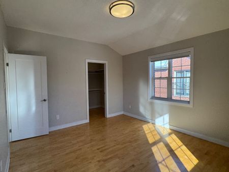 For Lease - 6 Sutherland Drive Unit# CH1, Toronto C11, Ontario - Photo 4