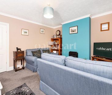 3 bedroom terraced house to rent - Photo 3