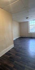 For Lease - 268 Talbot Street Unit# 9, St. Thomas, Ontario - Photo 4