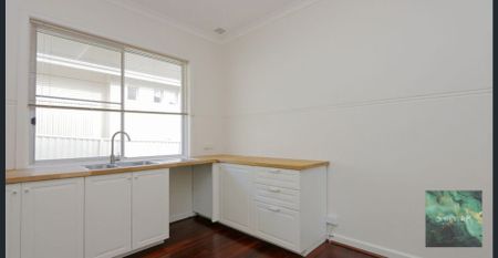 102 Lansdowne Rd, Kensington, WA 6151 - Photo 3