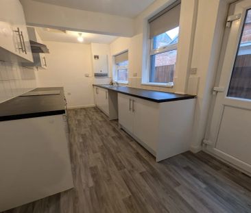 Evelyn Street, Beeston, NG9 2EU - Photo 4