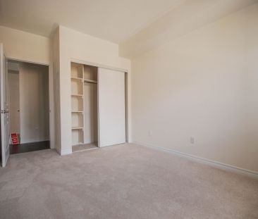 For Lease - 570 Lolita Gardens Unit# 318, Mississauga, Ontario - Photo 4